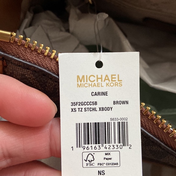 NWT Michael Kors Carine Extra-Small Logo Satchel Crossbody Bag Brown. - Picture 3 of 4